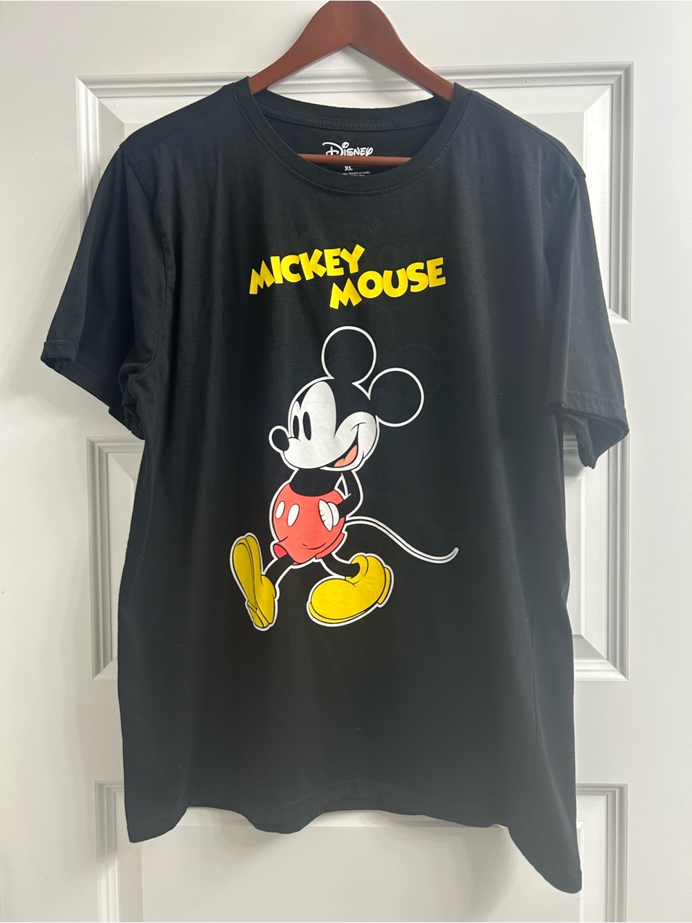 Men’s Disney Mickey Mouse Black Graphic Tee -XL